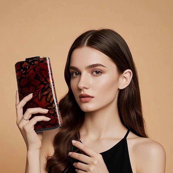 Floral Embossed Wallet - Red and Black - Picture 2 of 6